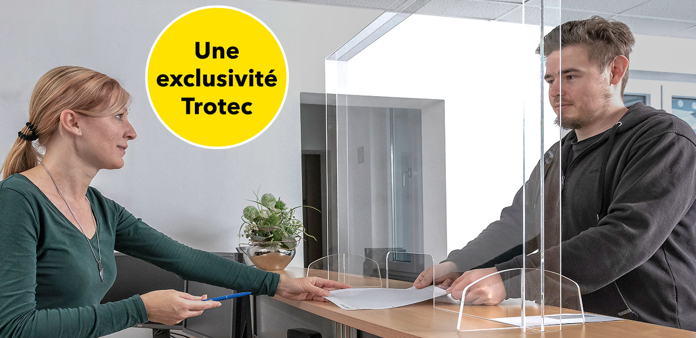 Une exclusivité Trotec : la paroi de séparation acrylique avec cadre de protection anti-aérosols